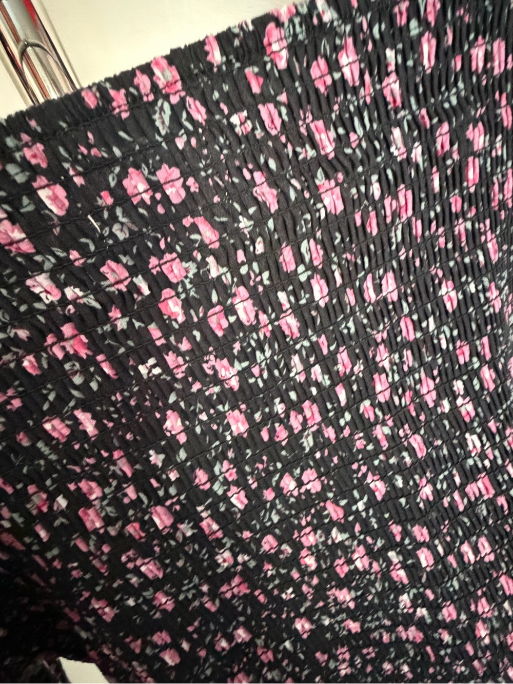 Smocked Long-Sleeve Smocked Floral Peplum Top - Black/Pink - Picture 6 of 7